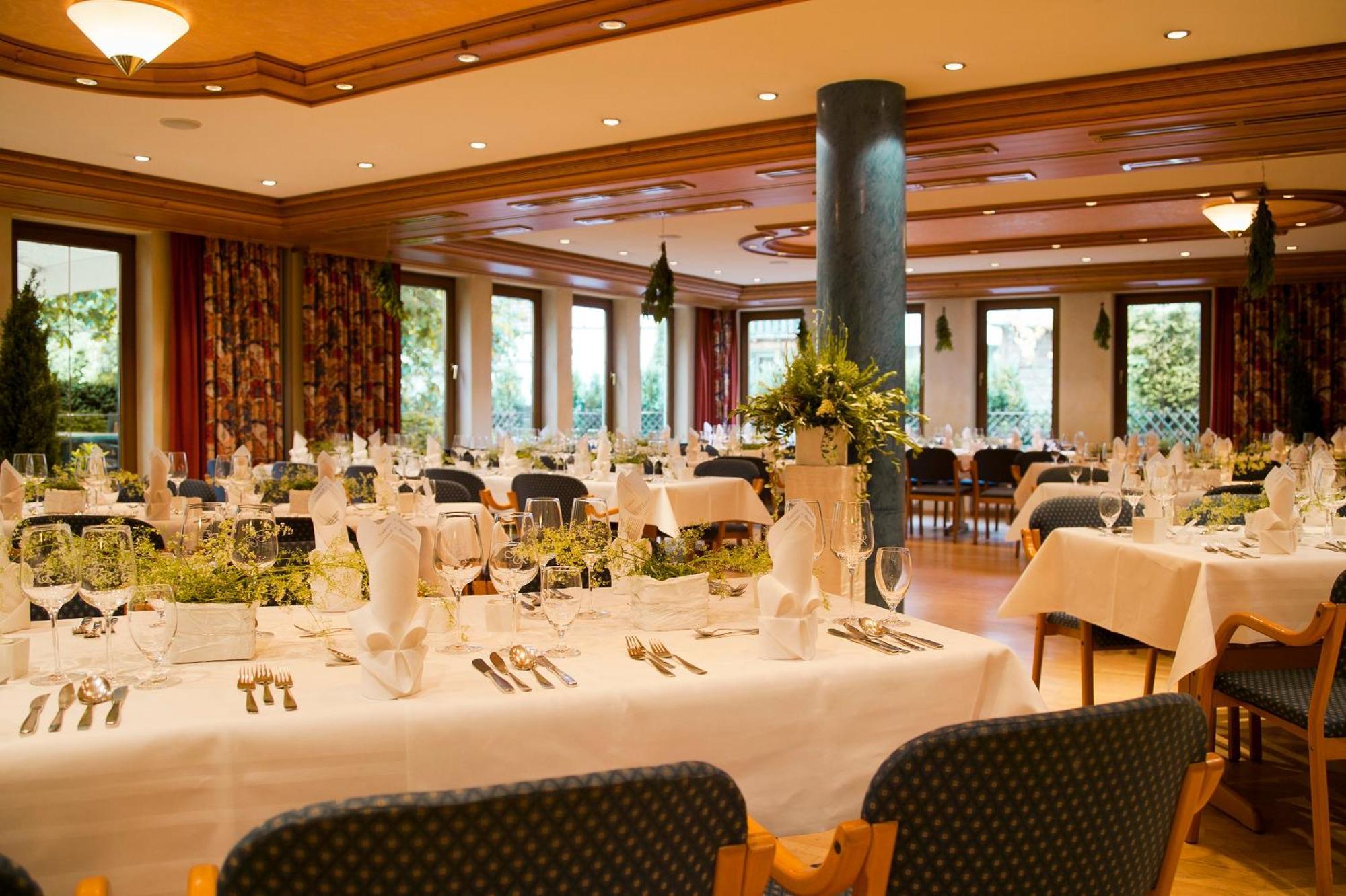 Forellenhof Roessle Hotel & Restaurant Lichtenstein  ภายนอก รูปภาพ