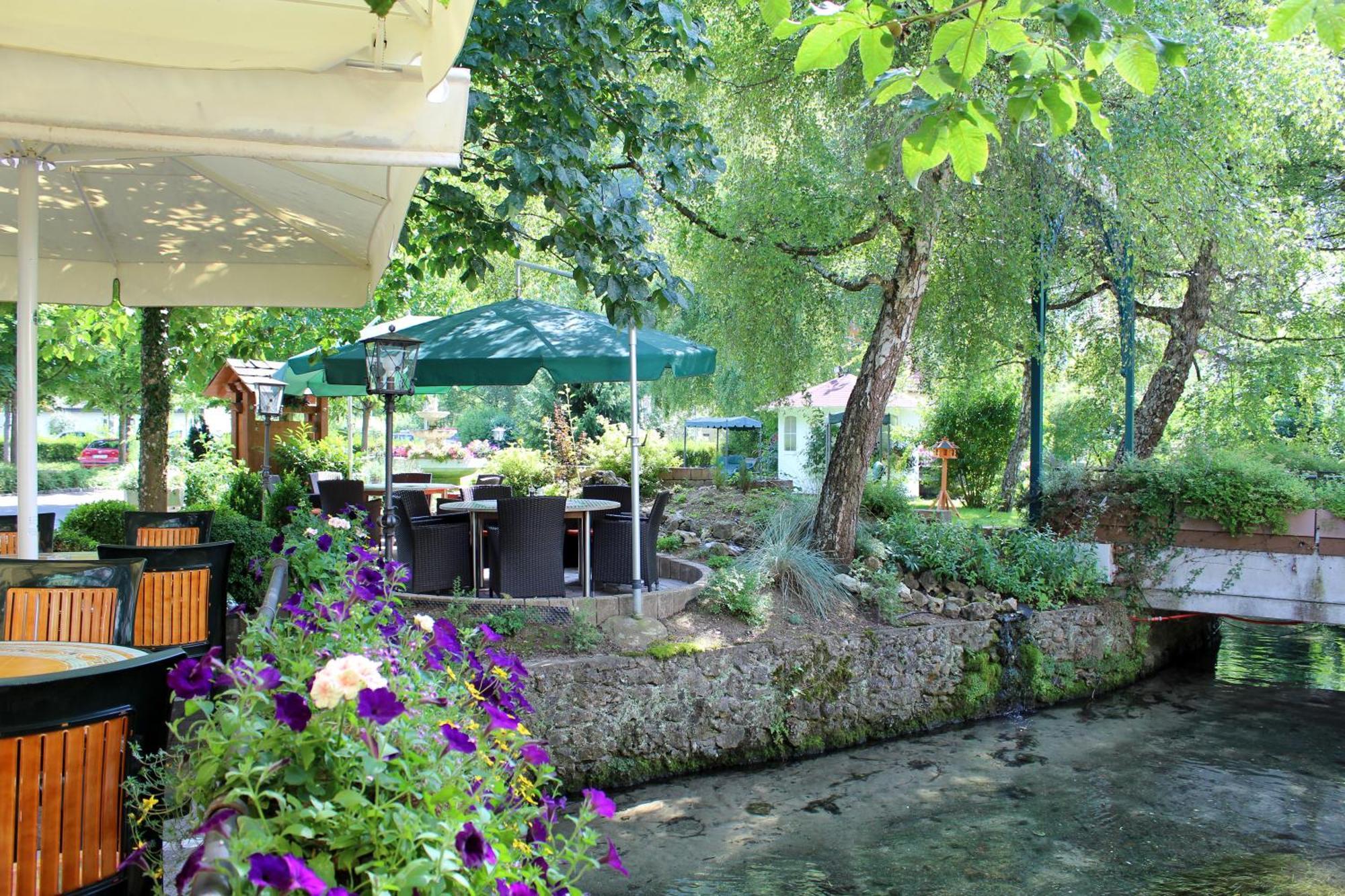 Forellenhof Roessle Hotel & Restaurant Lichtenstein  ภายนอก รูปภาพ